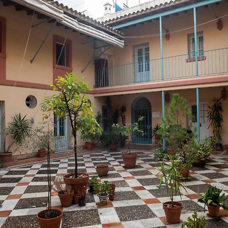 סביליה 180 Home Ideal Apartamento Con Patio San Bernardo 2 מראה חיצוני תמונה